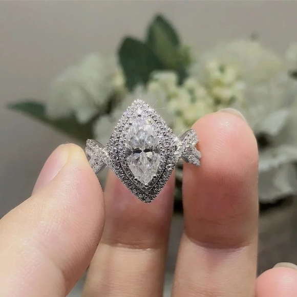Jewelry - New Women’s 925 Silver Marquise Cut Diamond Ring